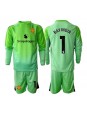 Billige Manchester United Altay Bayindir #1 Keeper Tredjedraktsett Barn 2025-26 Langermet (+ Korte bukser)